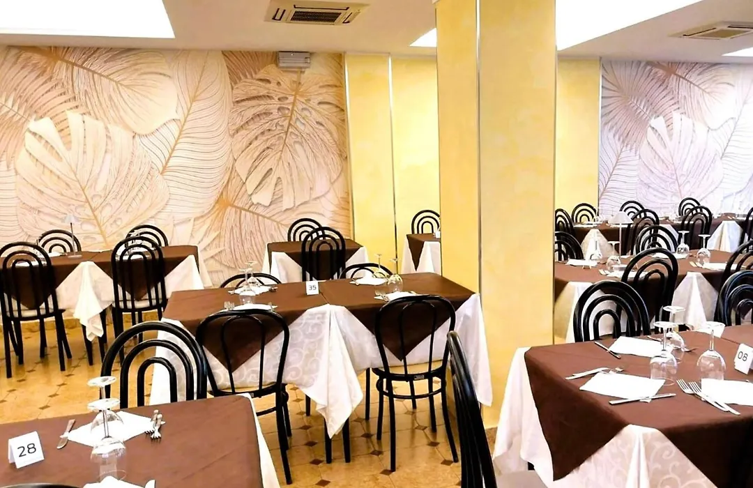 Hotel Angela-1